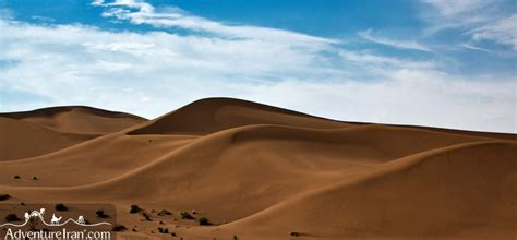 ダシュテ・カヴィールの神秘的な砂丘と古代の遺跡！